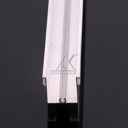 ISO Standard Rail Customized Aluminum Windows Profile For Combodia Market