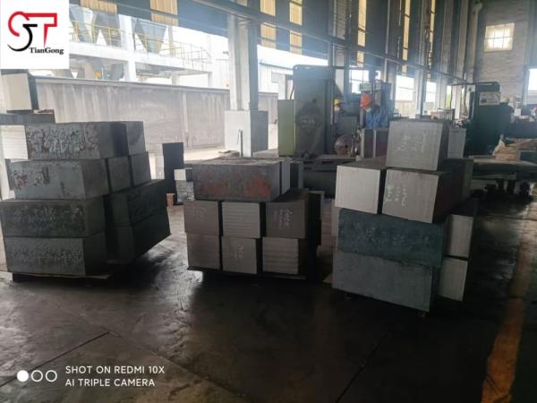 High Strength Alloy Iron Forge Block For Heavy Equipment Forged Stainless Steel Block