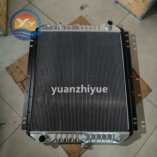 PC200-7 Radiator PC200-7 Excavator Water Tank Radiator 20Y-03-31111 Water tank for Komatsu Engineering Machinery Parts