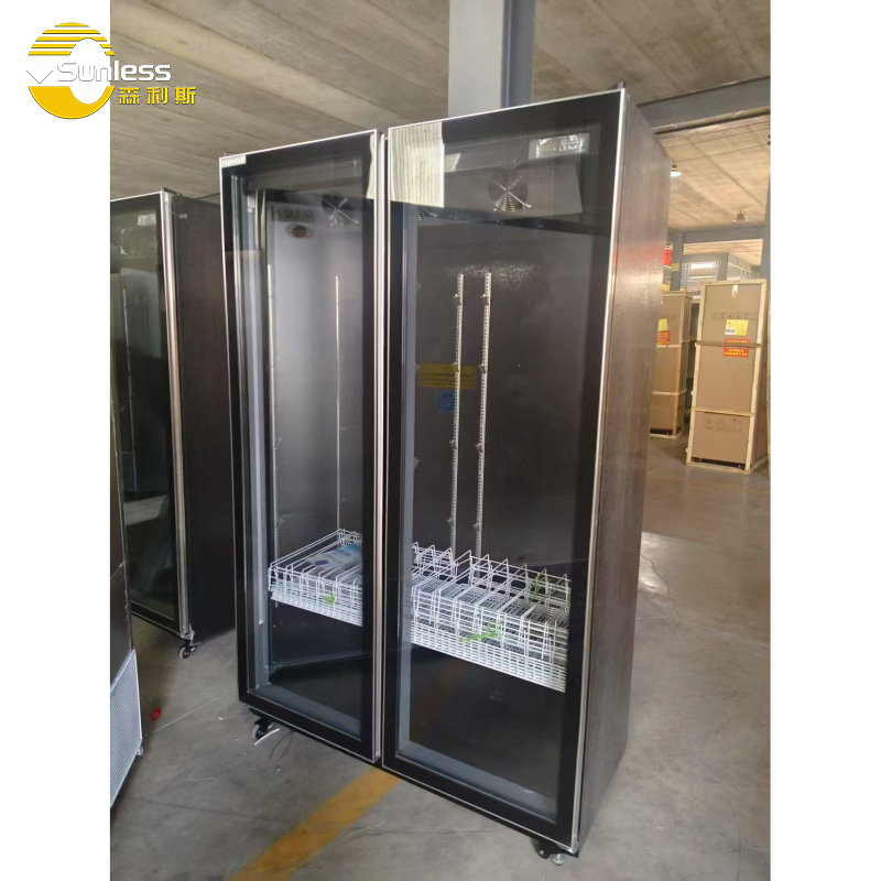 220V / 50Hz Dynamic Air Cooling Fridge Glass Door Drinks Display Cooler For Juice Beer