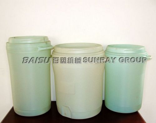 Reusable 60l Large Insulated Water Plastic Blow Moulding Machine To Make Ice Cooler Box