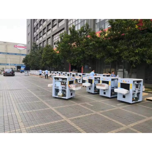 Multilingual 80kV X Ray Baggage Scanner For Airport Luggage Security Checking