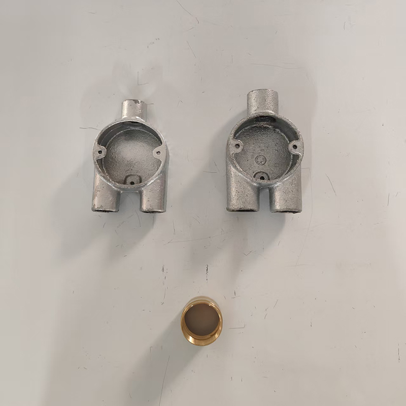 Brass Emt Conduit Coupling Malleable Iron Conduit Tee Fitting