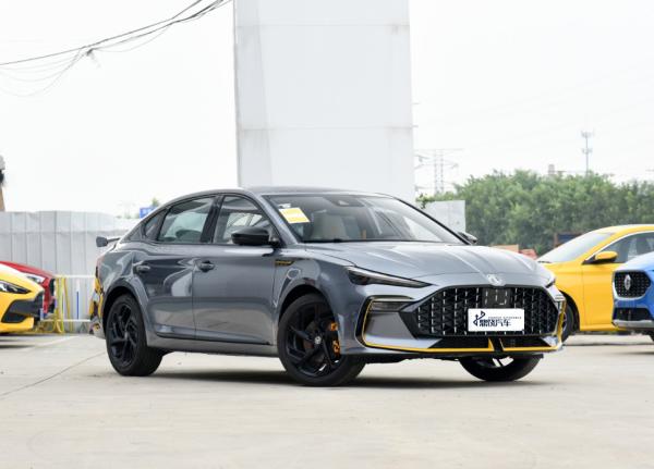 Fuel Efficiency Young Stylish Electric MG Car MG 6 Pro Compact High Quality Petrol Car