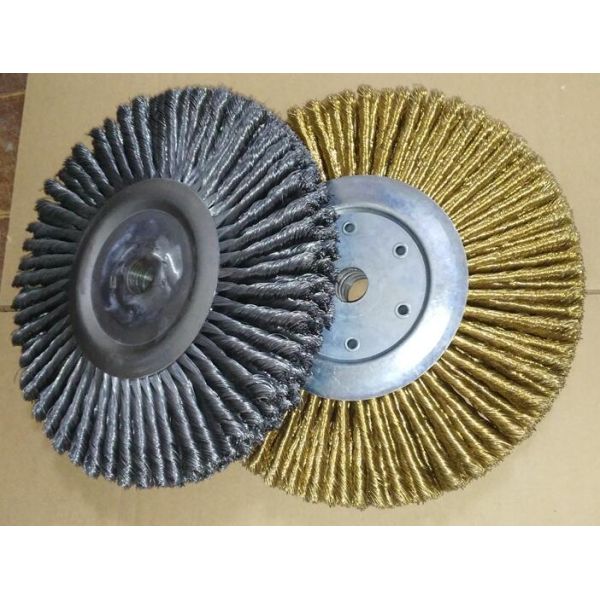 Wire Descaling Machine Cleans Wire Rod Brass Wire Knotted Wire Brush Descaler