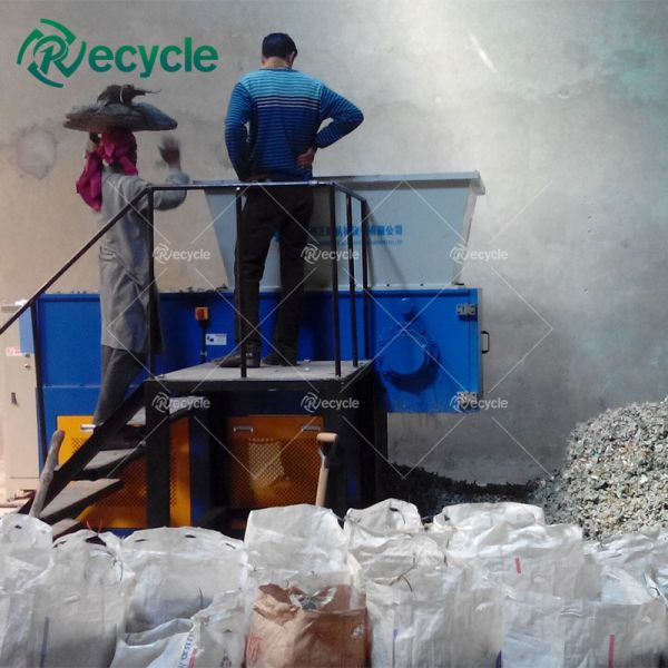 Good Price Single Shaft Large HDPE PE PP Lumps Plastic Pipe Shredder And Crusher Machine