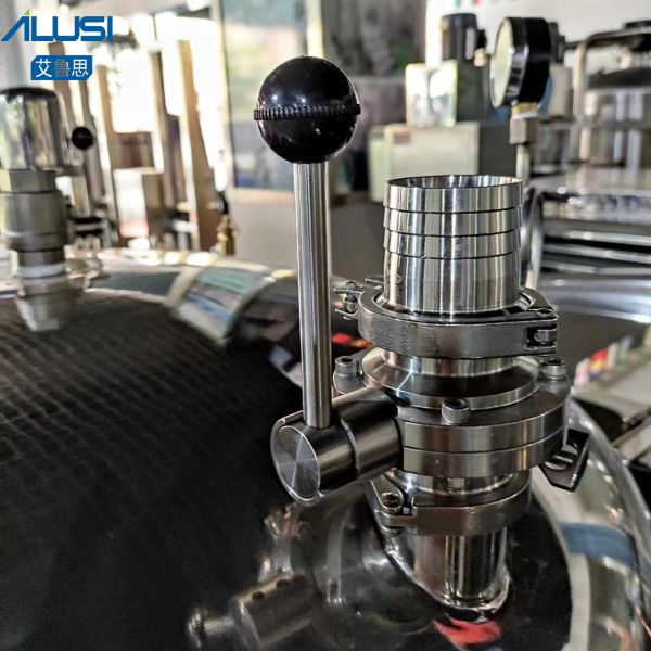 Le mobile sanitaire d'acier inoxydable de la cuve de stockage 304 chimiques verticaux a scellé