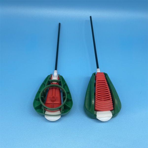 Versatile Trigger Refill Cap for Efficient Liquid Dispensing in Automotive Detailing