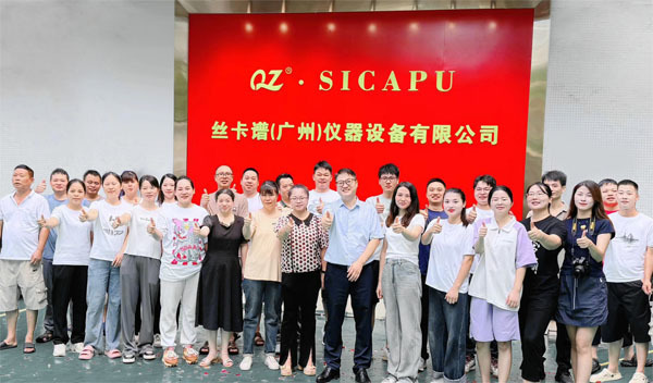 Máquina láser LLLT para el crecimiento del cabello para la alopecia en hombres y mujeres