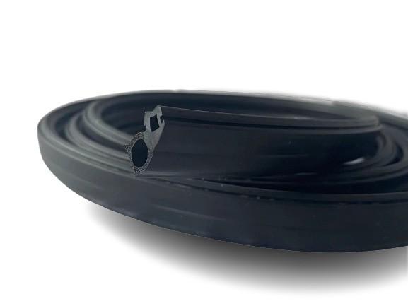 Built-In Rubber Sealing Strip Custom U Shape Edge Trim for Eco-Friendly Steel Sheet