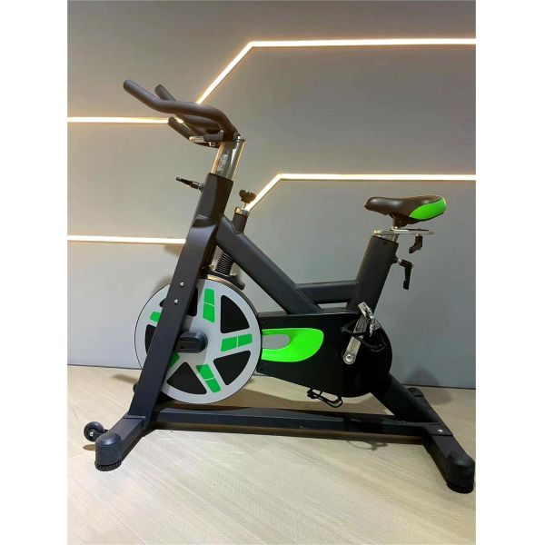 Construcción corporal comercial de bicicletas giratorias Equipo de gimnasio Smart 18kg Volante de vuelo