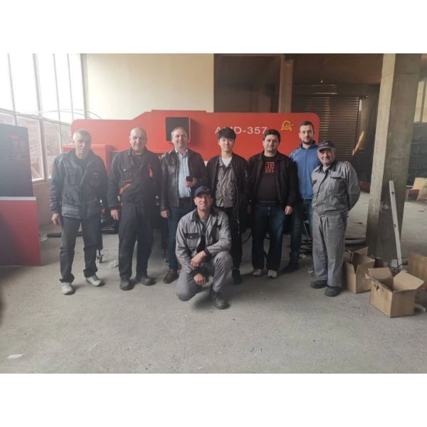 Rotary Hook Shot Blasting Machine For Small Metal Pendant / Steel Plate Workpiece