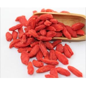 Grade A Goji Berry Dried Fruit Snacks Raw Fruit Flavour 0.3-0.5% Citric Acid