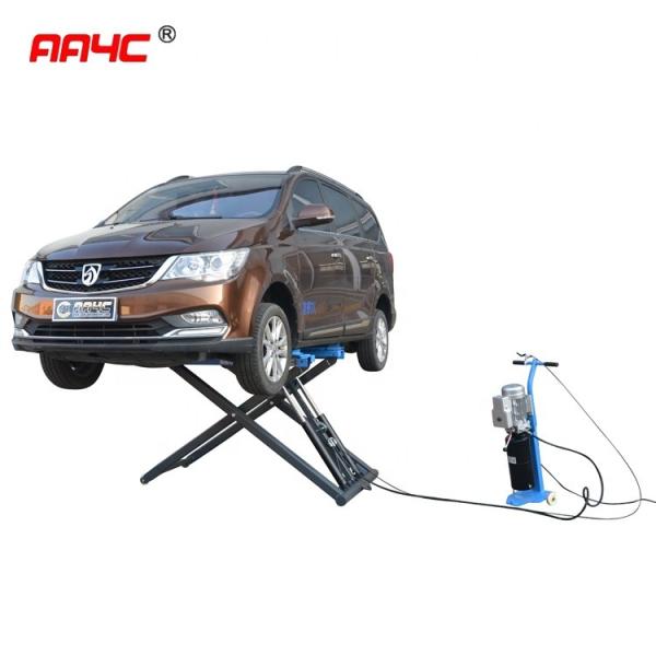 1.2M 2.7T Scissor Vehicle Lift Low Rise Pneumatic Portable Low Rise Car Lift