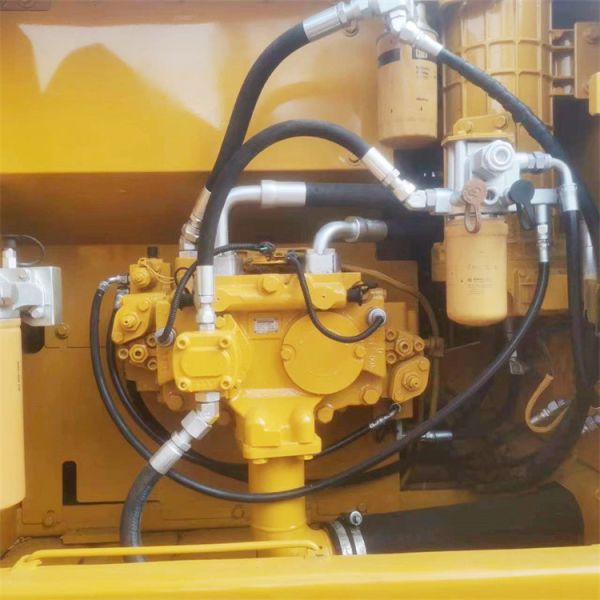 Affordable Used Cat 320d Excavator with 810 Working Hours and Original Hydraulic Valve