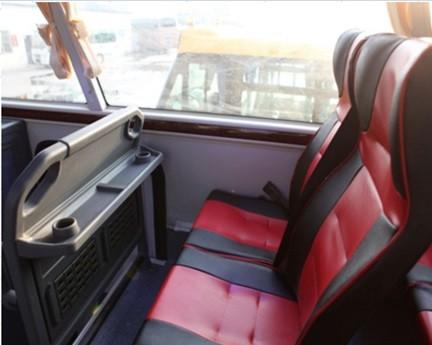 61 Seats Custom Tour Bus , Luxury Long Distance Buses For Passenger Tour