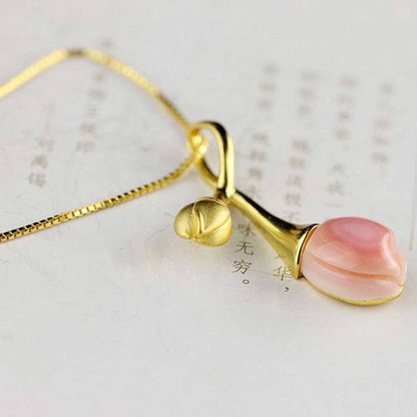 18K Yellow Gold Plated 925 Silver Pink Shell Carved Tulip Pendant Charm Necklace(EZ760003)