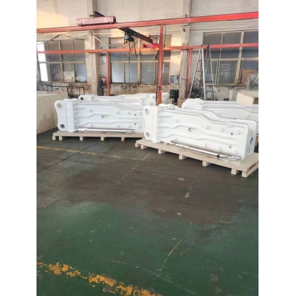 High Impact Atlas Copco Hydraulic Breaker Hammer For Hitachi ZX200