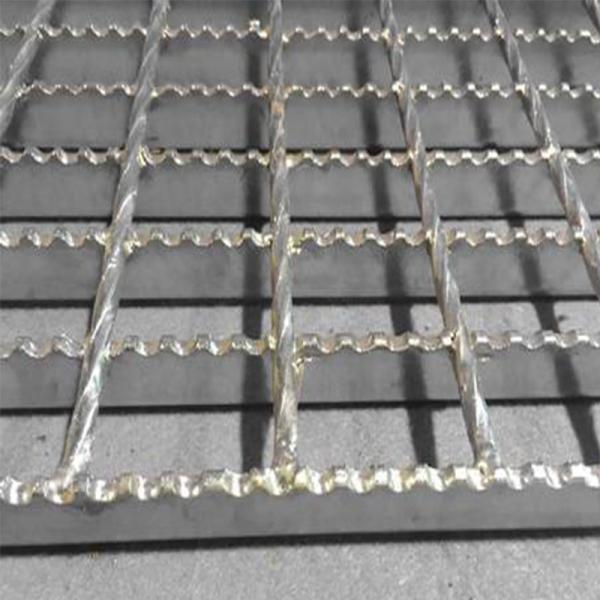 Outdoor Metal Drain Cover Q235 Grating Serrated Galvanized