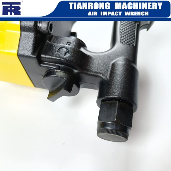 Pneumatic Cordless 1 Inch Air Impact Wrench Neutral White Boxes Brown Cartons