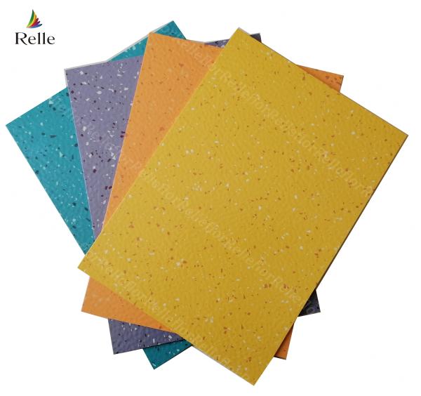 Non Slip Commercial Rubber Stair Treads Indoor Nosing SGS Certificate