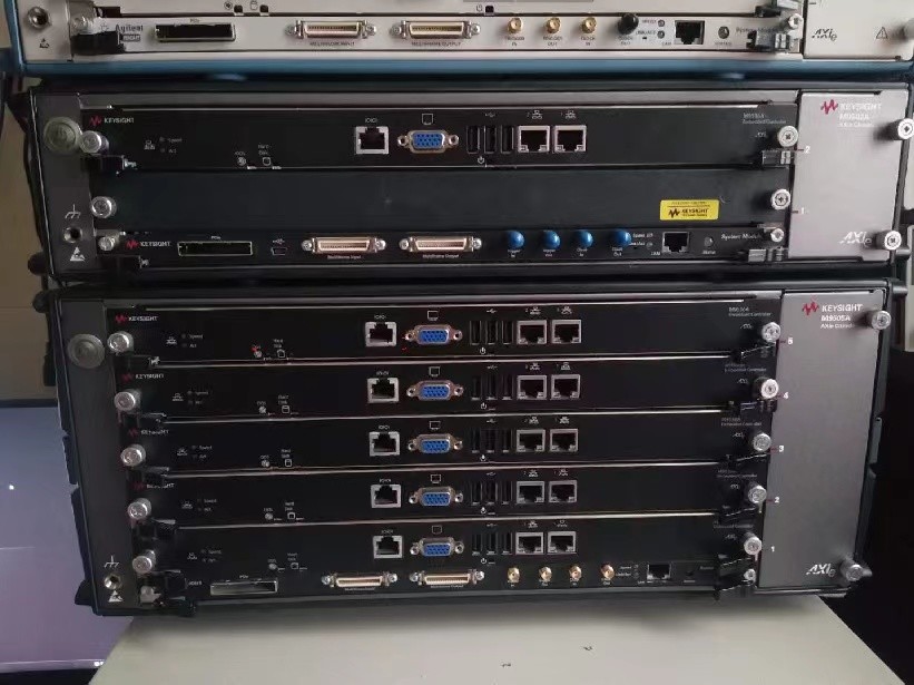 Keysight M8195A 65 GSa/S произвольный генератор волновой формы 25 ГГц 4 Ch LAN USB Connect