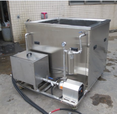 Ayuna el limpiador ultrasónico industrial de las piezas de automóvil limpias con el reciclaje del tanque del filtro