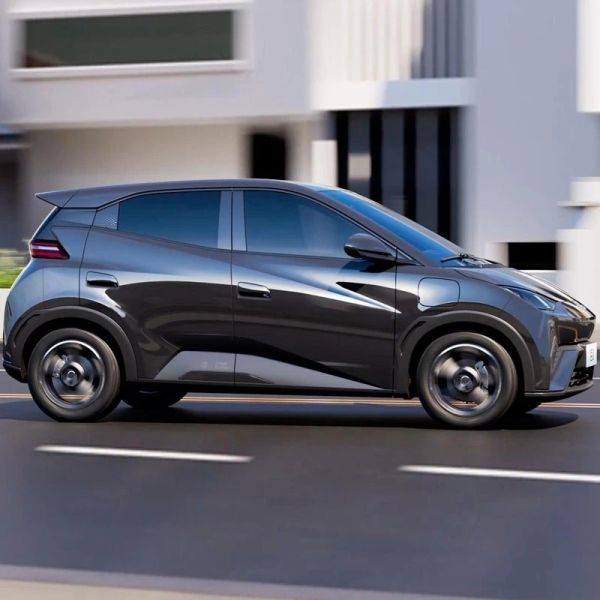 Maximum Battery Capacity 330kw Buy Energy Electric Vehicle from BYD Seagull Sea Gull