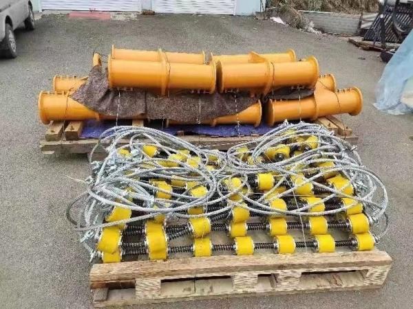 精密な石油パイプラインの降ろしのための28ロール100KGパイプリフティング機器