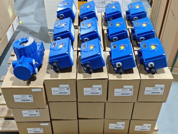 Positionneur de vanne intelligent Foxboro SRD991 avec HART, PROFIBUS-PA, FOUNDATION Fieldbus