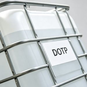 High Insulation DOTP Plasticizer For Wire Insulation Advanced Paints & Wallpaper