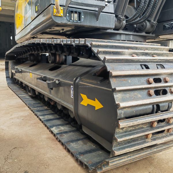 22.1 Ton Swedish Brand VOLVO Digger Second Hand Excavator Volvo Ec210