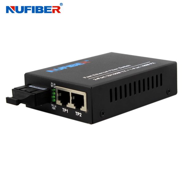 2 UTP Port Fiber Ethernet Switch Iron Case Material EEE802.3x Standard