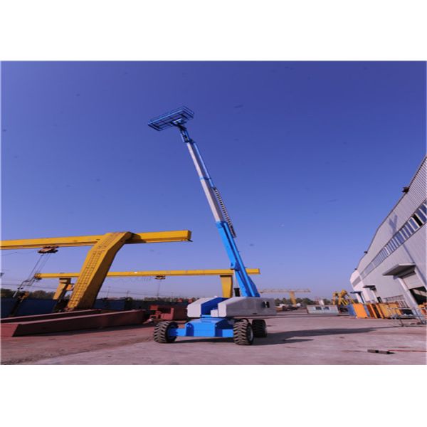Flexible Moving Straight Boom Lift , Aerial Man Lift Automatic Pressure