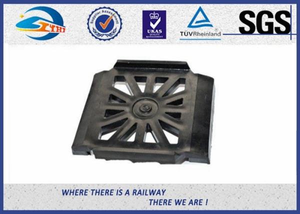 Durable Rubber Pads for Steel Tracks / Black Color Rail Base Part