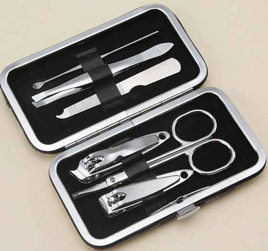 6 in 1 manicure tools kit