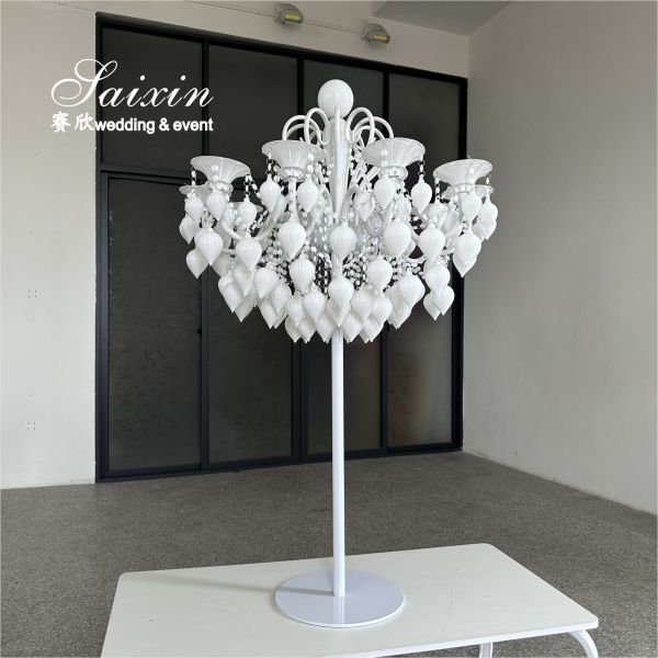 Gorgeous Wedding Decorative White Chandelier Candelabra For Centerpieces