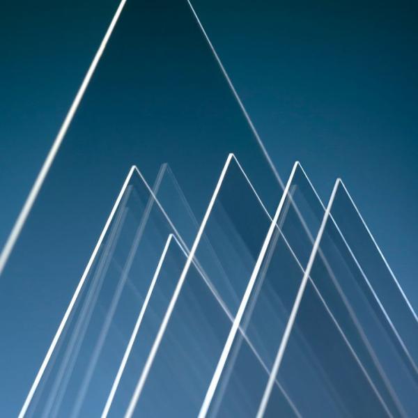 0.55 mm 0,7 mm 1,1 mm Substrate de verre ultra clair plat pour l'affichage