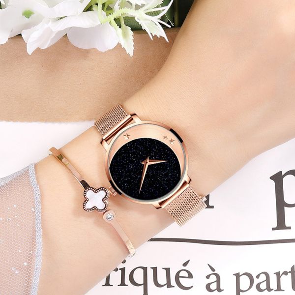 Galvanized Gypsophila Women Quartz Wrist Watch , Branded Wrist Watch For Women