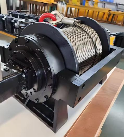 Power Source Hydraulic Winch for Tructor Versatile and Heavy Load Handling Capacity