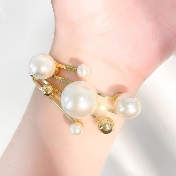 New Fashion Trendy Niche Design Exaggerated Multi-layer Metal Pearl Open Bracelet