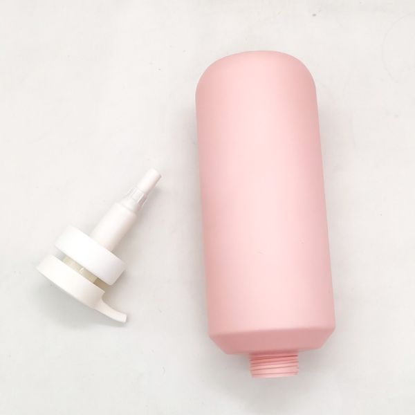 Hot Selling 750ml Custom Plastic Shampoo Shower Gel Body Wash Bottle Round HDPE Soft Touch Hair Conditioner Lotion Pump Bottles