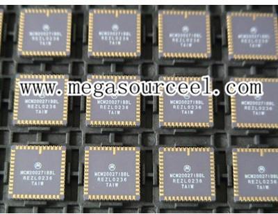 Integrated Circuit Chip dColor SXGA Digital Image Sensor 1280 x 1024 pixel progressive MCM20027IBBL MOTOROLA CLCC48
