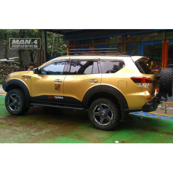 Terra Nissan Frontier Off Road Rear Bumper OEM With Fuel Tank Spare Tyre Bracket