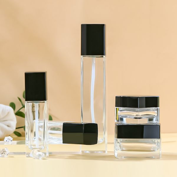 Leakproof Ecofriendly Customizable Glass Cosmetic Bottle Set for Premium Skincare Packaging