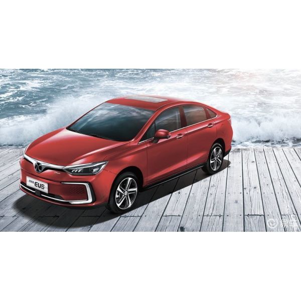 BAIC электрическое SUV подержанный Пекин EU5 плюс R600 использовало левые автомобили ручного привода