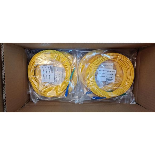 ПВХ-волокно-оптический пластырь Шнур влажного сопротивления FC APC к FC UPC растяжимость