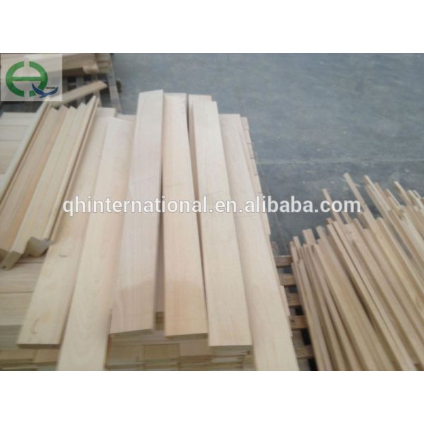 qihang QHD001 Kindergarten children's original wooden table chairs