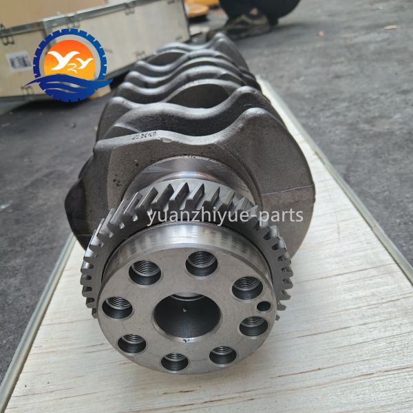 Forged Steel 4HK1 Crankshaft with Gear 8-98029-270-0 Crank Shaft for Hitachi Excavator Engine Parts