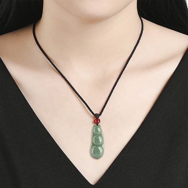 Regional Feature Natural Green Jade Pendant for Women Four Seasons of Beans Bring Luck Prosperity and Love